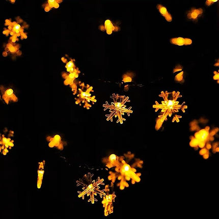 Fairy Lights Solar Powered Outdoor Waterproof IP65 Christmas Lights with 50 LED Snowflake Hanging Light for Backyard Porch Balcony Party Decor, Wedding,Party,Camping (Warm White)