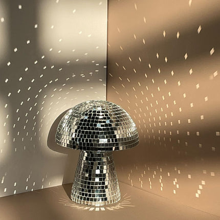 Creative Mushroom Disco Ball for Party, Table Decor Mirror Retro Handmade Disco Ball Mushroom Shape Home Art Decorations,Bar Ornaments(Silver, S(5.9''))