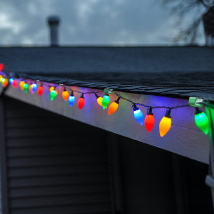 AIEX 24pcs Outdoor Light Hanging Hooks, Plastic Light String Hooks for Gutter Eaves Beam and Roof Panel, Patio Light Hangers for Halloween Christmas Year Holiday Party Decorations