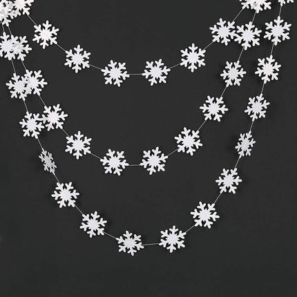 Cheerland Pearl White Snowflake Garland Kit Hanging Christmas Decorations Snowflakes Icy Tree Decor Streamer Bunting Banner for Winter Wonderland Party Birthday Wedding Year Baby Shower Home Decor