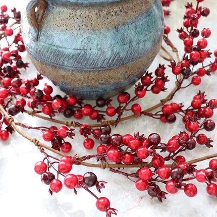 5.9 FT Christmas Red Berry Garland, Artificial Red and Burgundy Berry Christmas Garland for Indoor Outdoor Home Fireplace Decoration for Winter Holiday Year Decor (Burgundy)