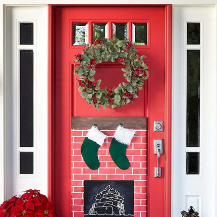 18 Inch Christmas Wreath Christmas Decorations with Berries Winter Wreath