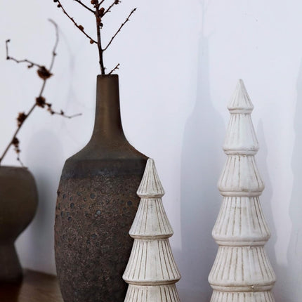 WONDROUS' DECO Wooden Christmas Tree Figurine, Tabletop White Tree Figurine, Set of 2 Desk Centerpieces for Christmas Decor