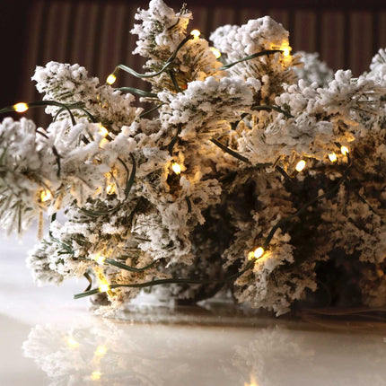 30 LED Battery Operated Christmas Lights, Outdoor Warm White Christmas Lights, Battery Powered String Lights with Timer, Waterproof Fairy Lights, Green Wire, Indoor/Outdoor Christmas Decorations