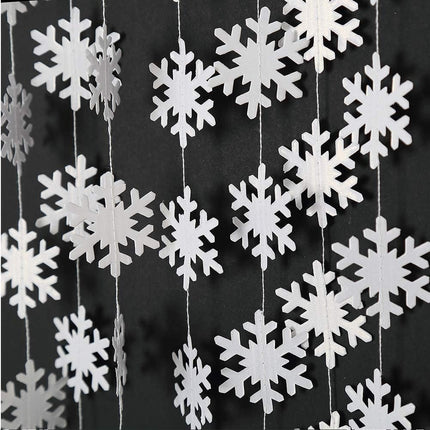 116 Pcs Christmas White Hanging Snowflake Decorations White Snowflake Ornaments White Snowflakes Garland Banner for Christmas Winter Wonderland Holiday Year Home Party Supplies
