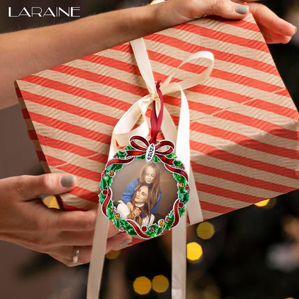 Laraine Christmas Tree Ornaments – Decorative Hanging Holiday Keepsake Pendant with 2.5" Photo Frame Insert for Picture of Pet (Wreath)