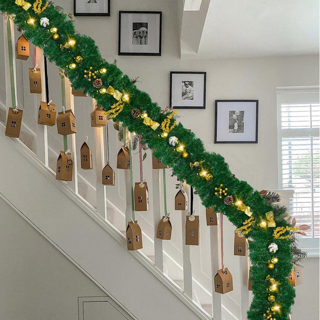 Rocinha 9 FT Christmas Garland Indoor Mantle Garland Christmas Decorations with Gold Berries Balls Pine Cones Outdoor Christmas Garland for Stairs Railing Fireplace Front Door