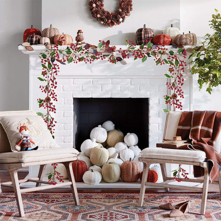 Artiflr 7FT Red Berry Christmas Garland with Pine Cone Garland Artificail Berry Garland Indoor Outdoor Garden Gate Hone Decoration for Winter Holiday Year Decor