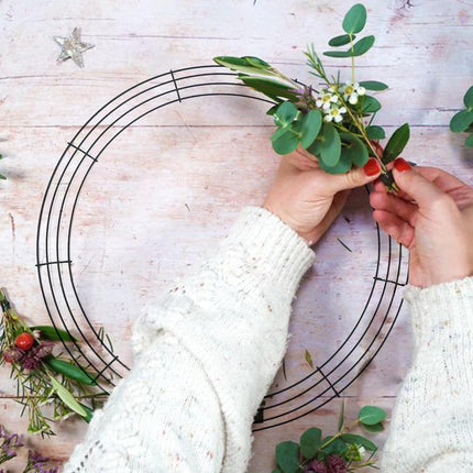 12 Pack 14 Inch Metal Wreath Frame Wire Wreath Form for Crafts Christmas Decoration