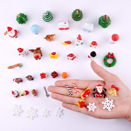 KUUQA 50 Pcs Mini Christmas Ornament Kits,Mini Christmas Trees Bottle Brush Trees with Resin Santa Claus, Snowman, Snowflake, Bell, Elk, Candy Cane for Christmas Party Supplies