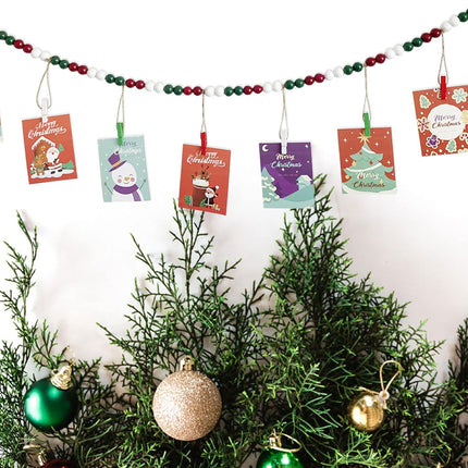 Christmas Hanging Photo Display With 9 Clips, Wooden Bead Garland, Boho Style Collage Photo Frame Decoration for Dorms, Classrooms, Bedrooms