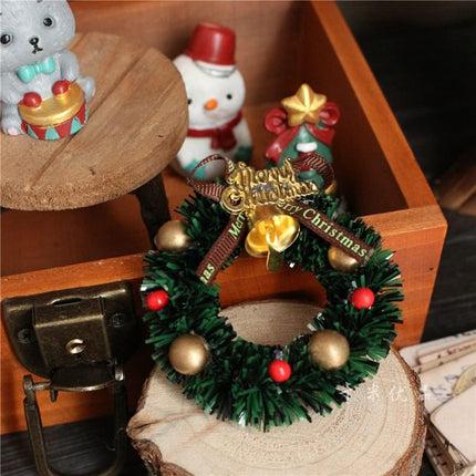 10pcs Mini Wreath Christmas Dollhouse Miniatures Small Wreath Tiny Wreaths for Crafting Windows Christmas Wreath Mini Wreaths for Cabinets Christmas Ornament Wreath Doll House Christmas Decorations