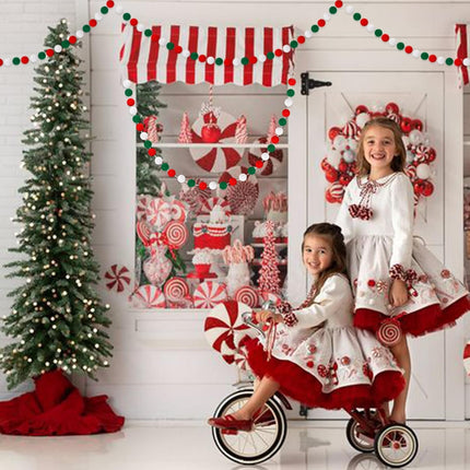 Christmas Felt Garlands, 1.2" Large Pompom Garland Boho Decor, 16.4Ft 60 Balls Felt Ball Garlands, Red Green White Felt Ball Garlands for Christmas Party, Mexico, Italy Party Decor(1.2"/3cm)