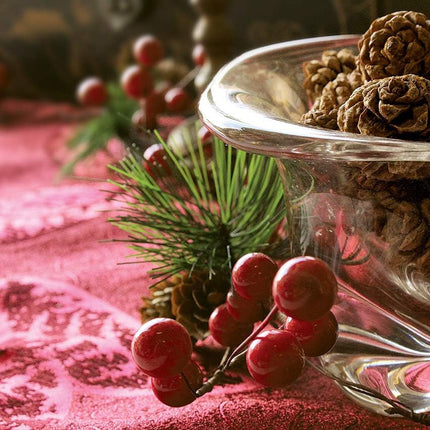 Winter Garland Christmas Decoration of Red Berries, Pine Cones & Evergreen Pine Needle – Unlit Holiday Berry Décor for Home, Kitchen, Bar & Fireplace & Decorative Outdoor Greenery 6 Ft Long Clearance