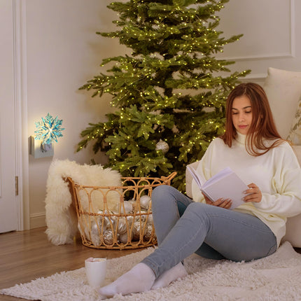 Honoson 2 Pcs Christmas Snowflake Nightlight Winter Snowflakes Night Light LED Snowflake Nightlight Xmas Holiday Decor Christmas Winter for Bedroom Christmas Decoration