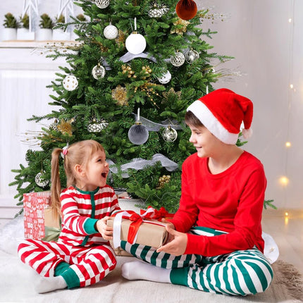 SUPREME XMAS Christmas Ornaments Set, 30pcs 2.36'' White and Gold Christmas Balls Ornaments for Christmas Tree Decorations Shatterproof Hanging Baubles for Thanksgiving Xmas Holiday Party Home Decor