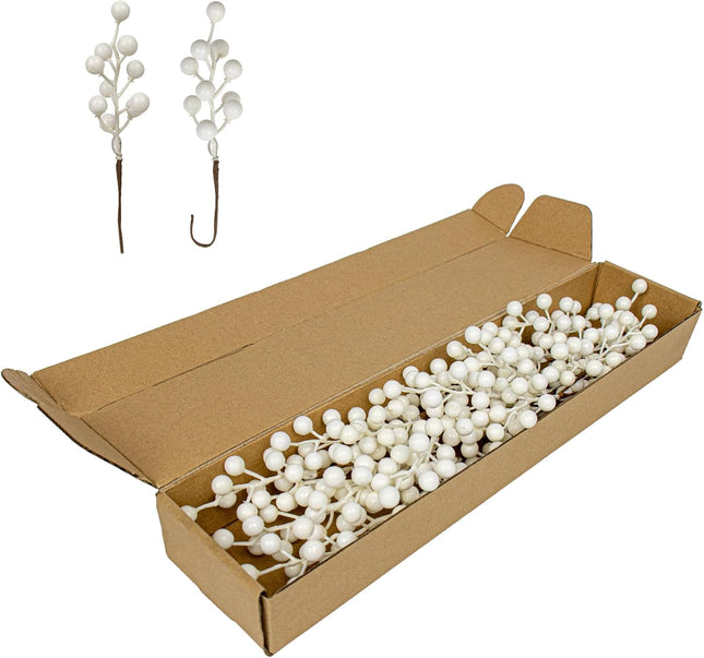 32 Pack Christmas Picks Artificial Christmas Tree Berries 6.5 Inch Holly Berry Stems for Winter Xmas Holiday DIY Ornaments（White）