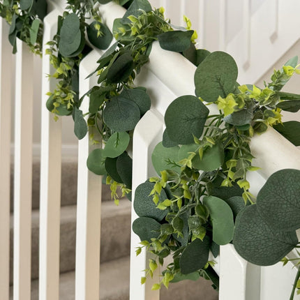 CQURE 7Pcs Eucalyptus Garland,Artificial Eucalyptus Leaves Table Greenery Garland Wreath Vines for Wedding Party Table Fireplace Bedroom Wall Room Decor