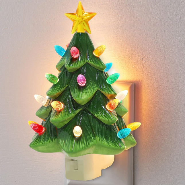 Hausse Green Christmas Tree Night Light, Decorative Ceramic Xmas Tree Nightlight with Lamp for Kids, Multicolor Bulbs & 360 Degree Swivel Plug with On/Off Switch for Bedroom Kitchen Bathroom Decor