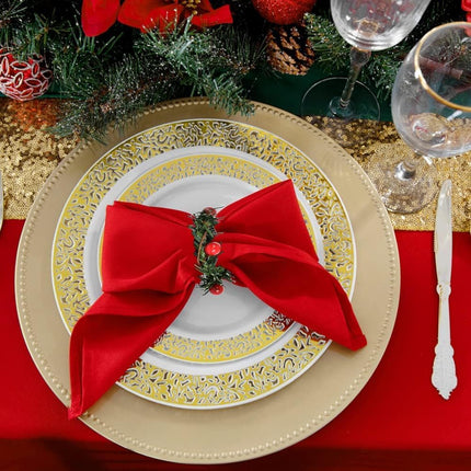 12PCS Christmas Napkin Rings Christmas Garland Napkin Holder Holly Berry Candle Wreath for Banquet Table Decorations