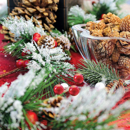 Christmas Garland Winter Red Berries Holiday Decoration Pine Cones, Evergreen Pine Needle – Unlit Berry Garlands Xmas Decor, Kitchen, Bar, Fireplace/Indoor/Outdoor Greenery with Snow 6 Ft Long (6ft)