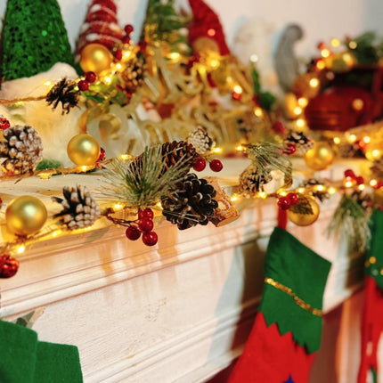 Christmas Garland with Lights 6.5FT 60 LED Twinkle Lights Battery Operated 8 Modes Remote Control Fairy Lights Pine Garland with Lights for Mantle Stairs Table Door Wall Christmas Tree Decor