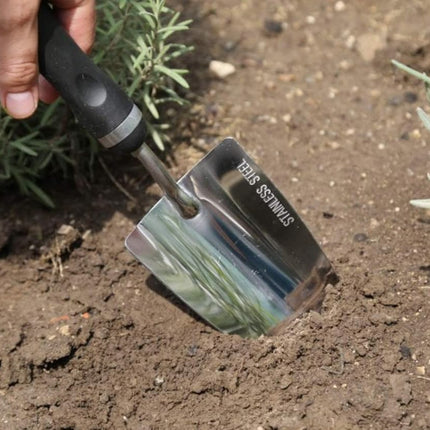 Edward Tools Bend-proof Garden Trowel - Heavy duty polished stainless steel - Rust Resistant Oversized trowel for quicker work - Digs through rocky / heavy soils - Comfort Grip