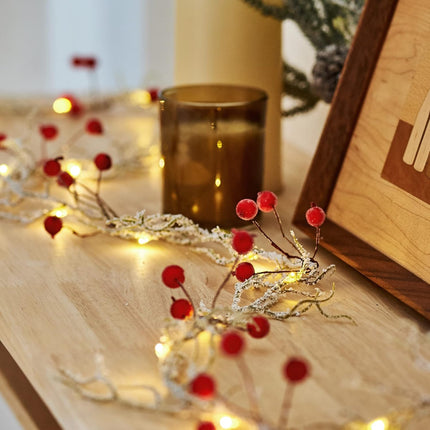 Snow Branch String Lights with Red Berry Garland Christmas 6.5FT & 25LED White Christmas Garland with Lights Battery Operated - Christmas Garland for Mantle Twig Garland for Christmas Tree Decorations