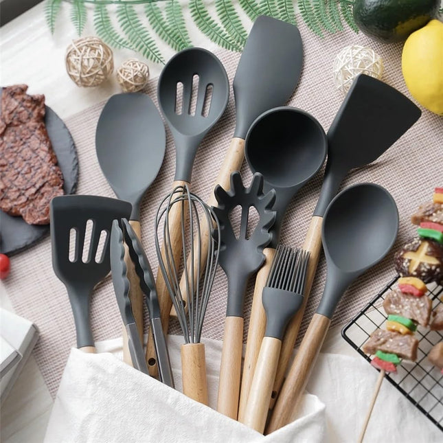 12PCS Wooden Handle Cooking Tool Set Silicone Kitchenware Non-Stick Cookware Kitchen Utensils Set Spatula Shovel Egg Beaters Dark green