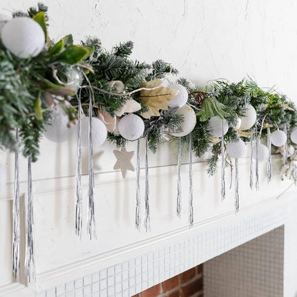 MTLEE 3000 Strands Christmas Tree Decorations Tinsel Garland Iridescent Tinsel Foil Fringe Icicles for Christmas Home Hair Decor Holiday Birthday Graduation Supplies (Silver)