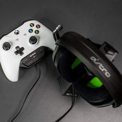 ASTRO Gaming A10 Gaming Headset + MixAmp M60 - Green/Black - Xbox One