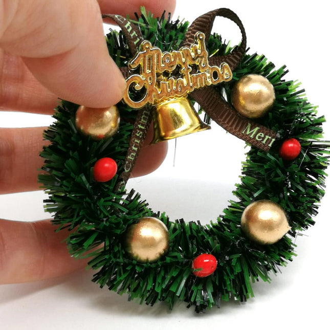 10pcs Mini Wreath Christmas Dollhouse Miniatures Small Wreath Tiny Wreaths for Crafting Windows Christmas Wreath Mini Wreaths for Cabinets Christmas Ornament Wreath Doll House Christmas Decorations