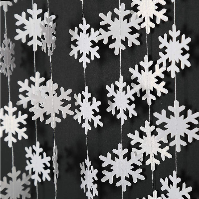 Cheerland Pearl White Snowflake Garland Kit Hanging Christmas Decorations Snowflakes Icy Tree Decor Streamer Bunting Banner for Winter Wonderland Party Birthday Wedding Year Baby Shower Home Decor