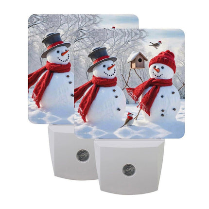 Christmas Snowmen Night Lights, 2Pack Xmas Nightlights Plug-in Dusk to Dawn Smart Sensor Led Nightlight for Bedroom Bathroom Kitchen Hallway Stairs Energy Efficient Decor Desk Lamp