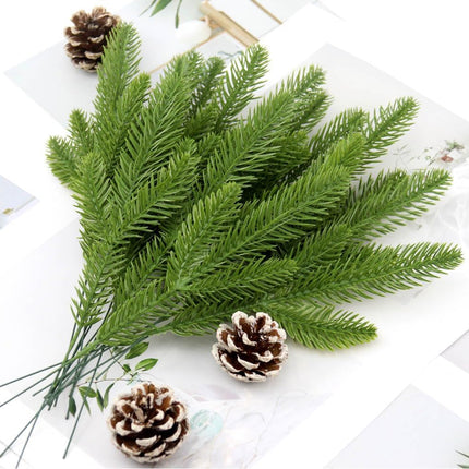 100 Pcs Artificial Pine Branches, Christmas Tree Filler Branches Green Plants Faux Pine Needle Branches Christmas Greenery Pine Picks Evergreen Pine Stems for Christmas Tree Garland Wreath Decorating