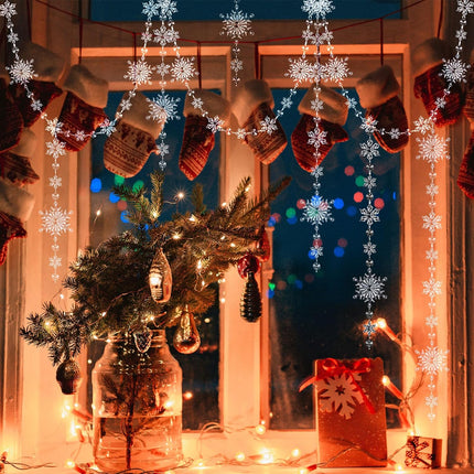 Lewtemi 32.8 Feet Christmas Acrylic Snowflake Garland Christmas Snowflake Ornament Hanging Christmas Snow Flake Streamers for Winter Birthday Party Decorations Supplies Xmas Tree (Clear)