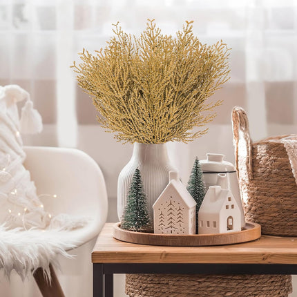 RECUTMS Faux Greenery Stems Glitter Artificial Cedar Branches Plastic Pine Needles for Decorating 20 Pcs DIY Garland Wreath Christmas Outdoor Garden Indoor Party Decor (Gold)