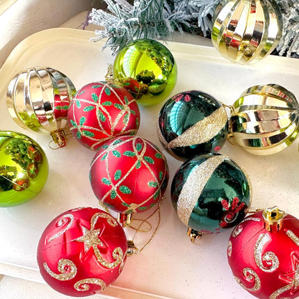 Christmas Ornaments Tree Decorations, 30ct Christmas Ball Decoration Set 2.36" Red Green and Gold Shatterproof Hanging Christmas Ornaments for Xmas Trees Decor Christmas Holiday Party