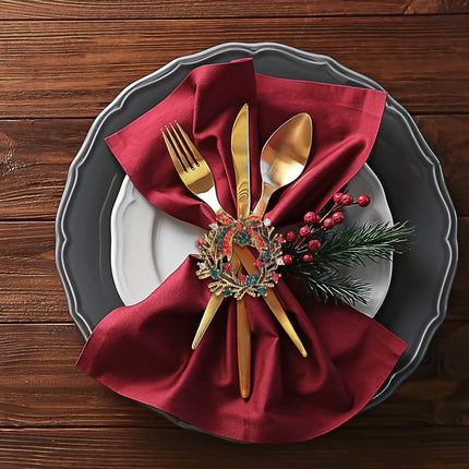 ZeeDix Christmas Wreath Napkin Rings Set of 6, Holiday Napkin Rings Christmas Napkin Ring Holders for Cloth Napkins, Xmas Napkin Rings for Christmas Thanksgiving Holiday Dinner Party Table Setting