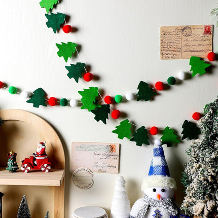 Preboun 5 Pack Christmas Felt Ball Garland Christmas Tree Pom Pom Garland Colourful Felt Balls Red White and Green Pompom Bead String Hanging Garland Banner for Xmas Holiday Wall Home Decor
