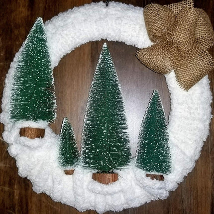 Small Christmas Tree - Christmas Table Decorations, Fake Flocked Xmas Tree Decor Mini Tinsel Christmas Tree for Kitchen Mantel Office Bedroom Window Table Top