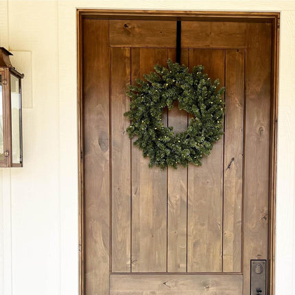 Papyrus 24" Pre-Lit Blue Spruce Artificial Wreath, Warm White Light, Battery Powered, Indoor/Outdoor