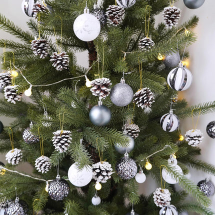 Winlyn 30 Pcs Christmas Pinecones Ornaments Frosted White Natural Pinecones Hanging with String Pinecone Christmas Tree Decorations for Winter Wedding Christmas Holiday Party DIY Craft Seasonal Wreath