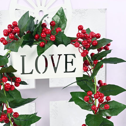 MARTINE MALL Christmas Garland with Red Berry, Artificial Red Berry Greenery Garland, 5.7 FT Red Berries Holly Leaves Christmas Hanging Garlands for Door Garden Stairway Fireplace Christmas Tree Decor
