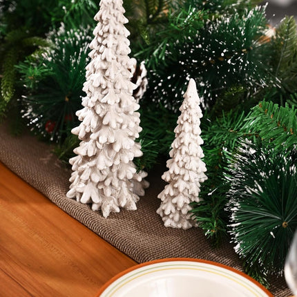 RM ROOMERS 2Pcs Resin Christmas Tree Statues, Table Top Small White Christmas Decorative Figurine Set, Indoor Artificial Xmas Tree Figurines for Desk s