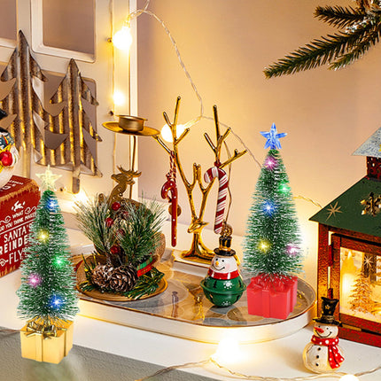 Christmas Decorations Mini Christmas Tree with Lights, 4 pcs Christmas Decor Indoor, Small Christmas Tree, Christmas Village Trees with String Lights for Home Party Table, Christmas Craft with Star