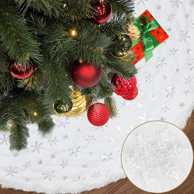 84 Inch Christmas Tree Skirt Extra Large, Faux Fur White Tree Skirt for 9 to 17 ft Xmas Tree, Plush Soft Thickened Mat with Silver Sequin Snowflake for Xmas Tree Decor Reusable Christmas Decorations