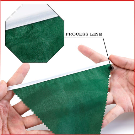 G2PLUS 39Ft Red Green White Banner Flags, Triangle Flag Garland Fabric Banner, Christmas Party Decoration Banner, Triangle Flags Banner String, Pennant Bunting Garland Streamers for Outdoor, Garden