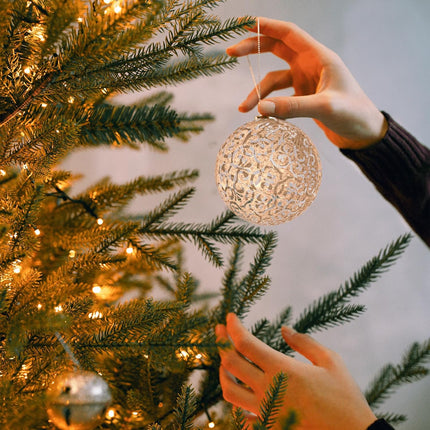 Christmas Ornaments Set, 100ct Red and White Christmas Balls Decoration Set, Shatterproof Hanging Plastic Christmas Ball Ornament for Xmas Tree Holiday Decor