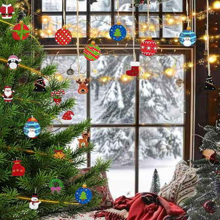 32 Pcs Christmas Tree Decorations, Wooden Hanging Christmas Ornaments Santa Claus Xmas Christmas Tree Balls Wreath Gnome Wood Signs Craft Decor for Christmas Tree Fall Winter Party Year Home